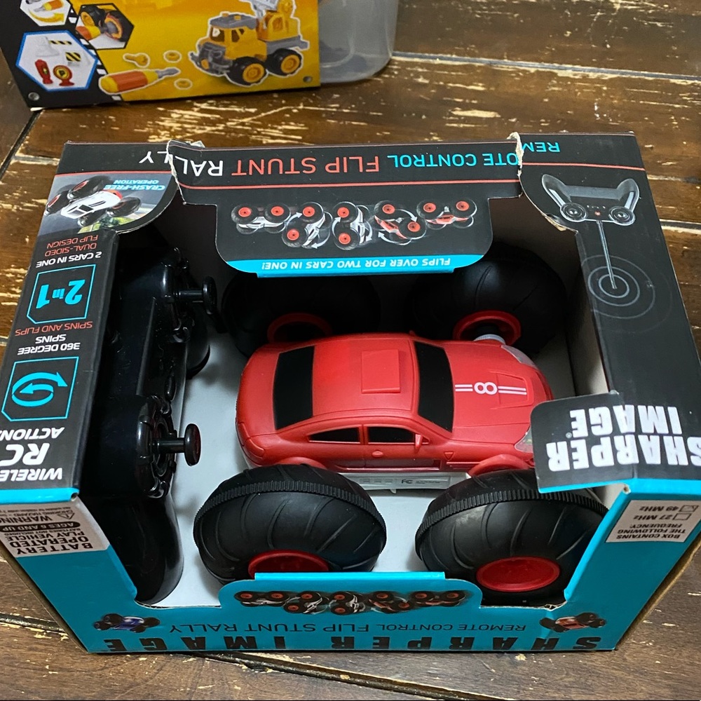 ❌ SOLD❌ Sharper image flip stunt rally car NIB